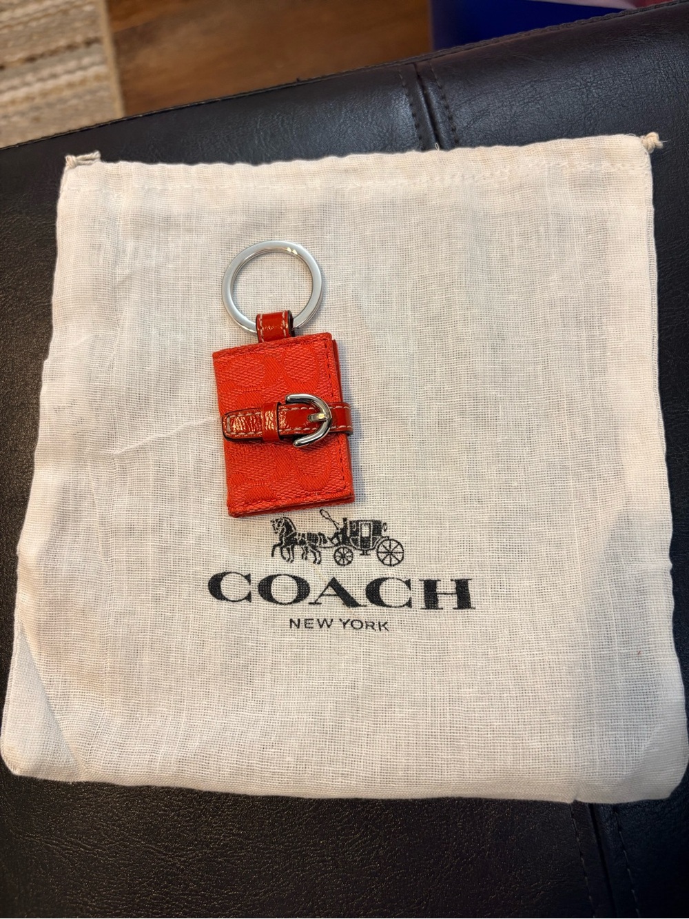 Coach Photo Book Y2K Red Signature Picture Frame Bag Charm Keychain - Picture 12 of 12